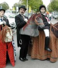 Réalisation des chevaux en plastazote et des caparaçons en tissu.