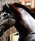 Réalisation de chevaux en plastazote et en mousse recouvert de tissu et patiné.